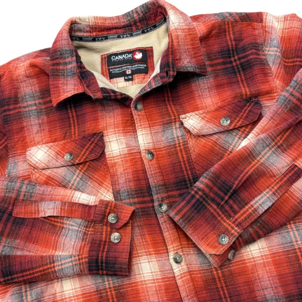 Canada Weathergear Men's  XL Red Plaid Flannel Sherpa Lined‎ Shirt Gorpcore